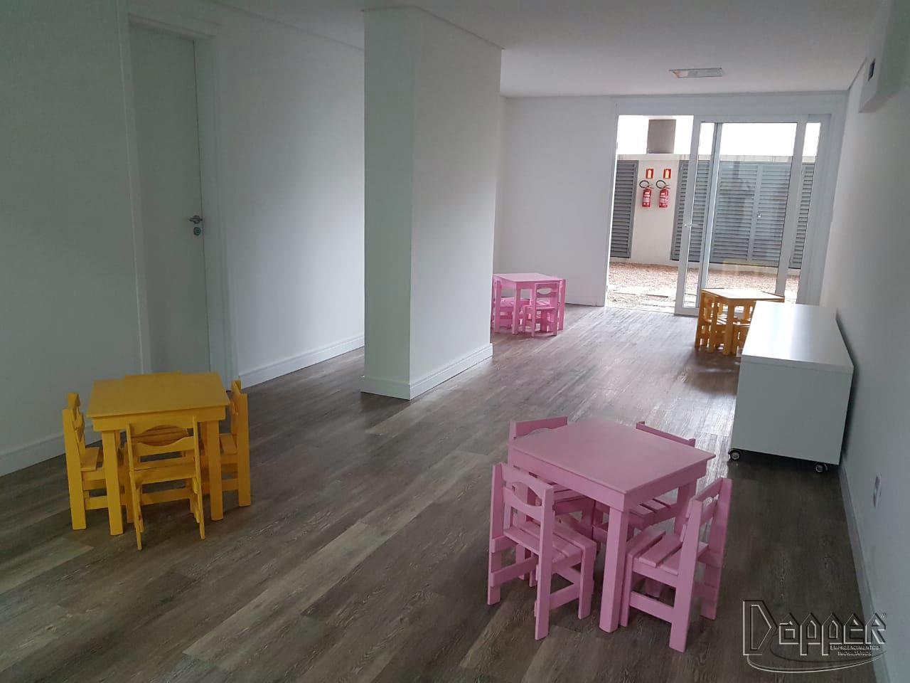 Apartamento à venda com 2 quartos, 61m² - Foto 11