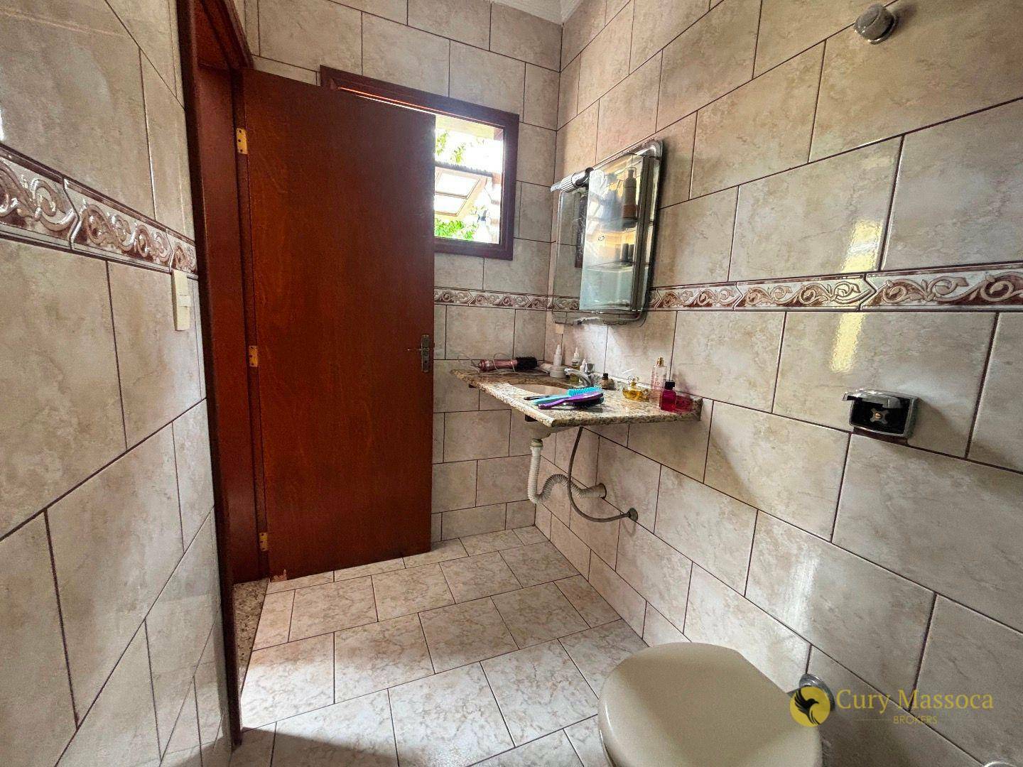 Casa à venda com 3 quartos, 180m² - Foto 10