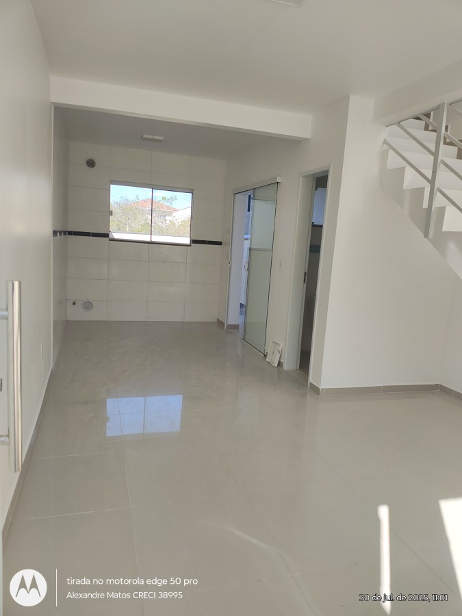 Sobrado à venda com 2 quartos, 64m² - Foto 4