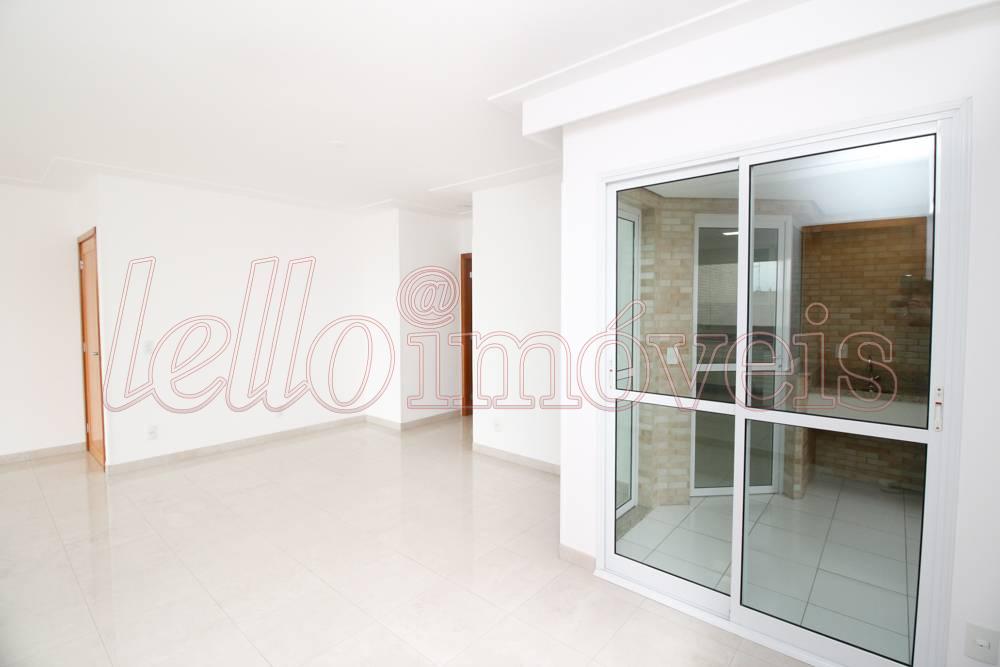 Apartamento para alugar com 3 quartos, 145m² - Foto 25