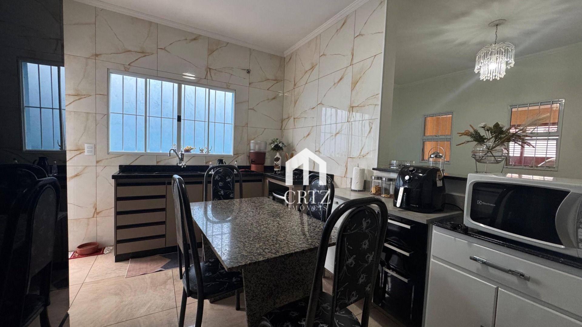 Casa, 3 quartos, 96 m² - Foto 2