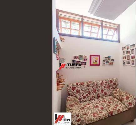 Casa à venda com 3 quartos, 310m² - Foto 35