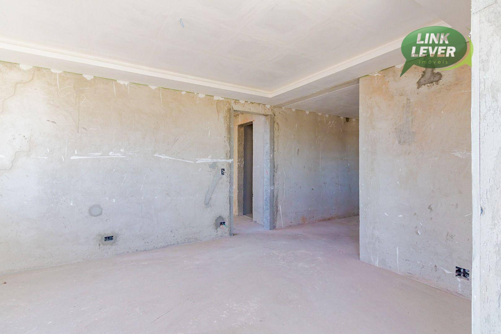 Sobrado à venda com 4 quartos, 253m² - Foto 4