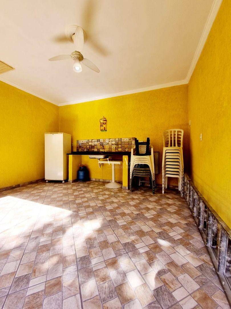 Sobrado à venda com 3 quartos, 230m² - Foto 12