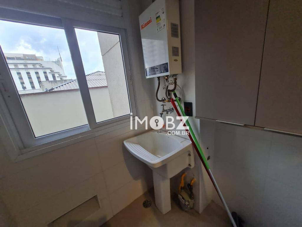 Apartamento à venda com 1 quarto, 42m² - Foto 15