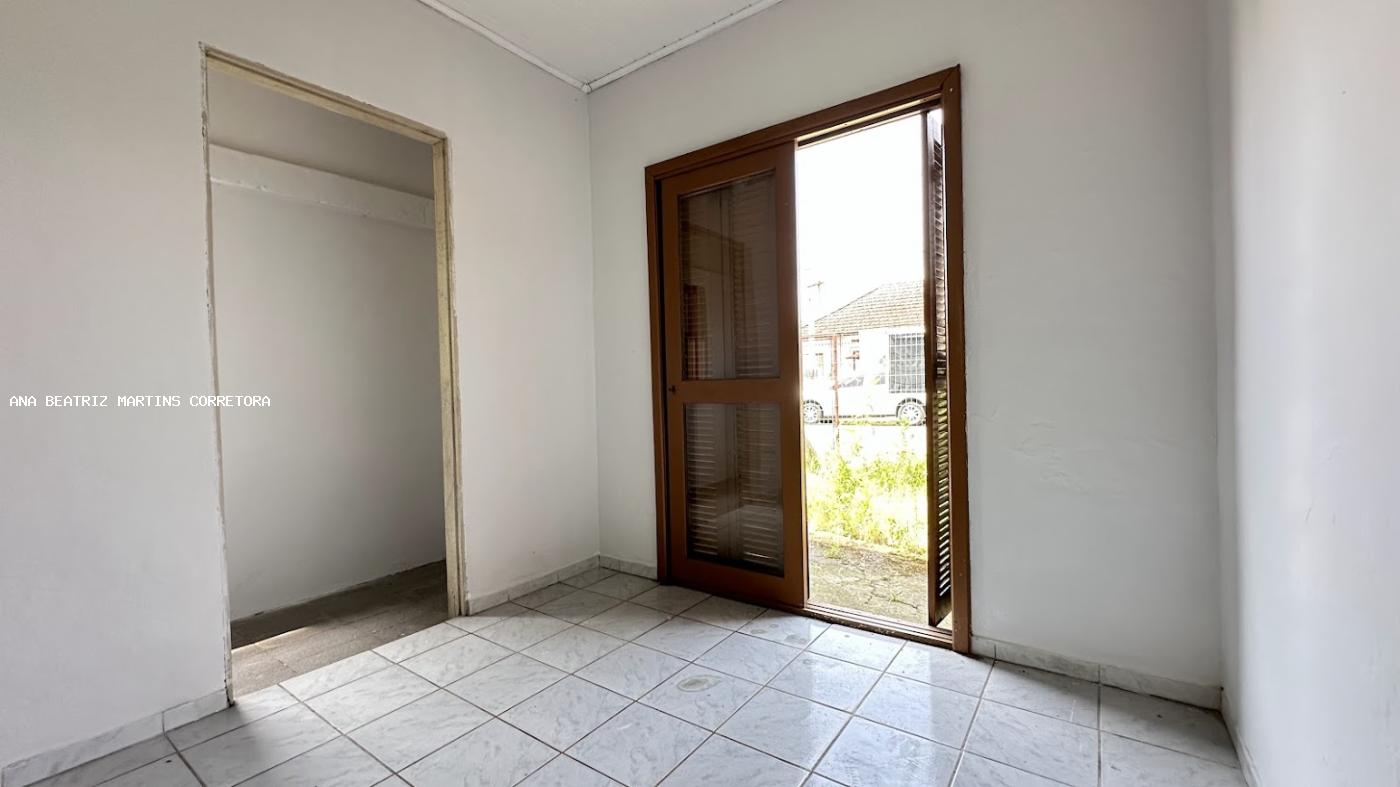 Casa à venda com 3 quartos, 92m² - Foto 25