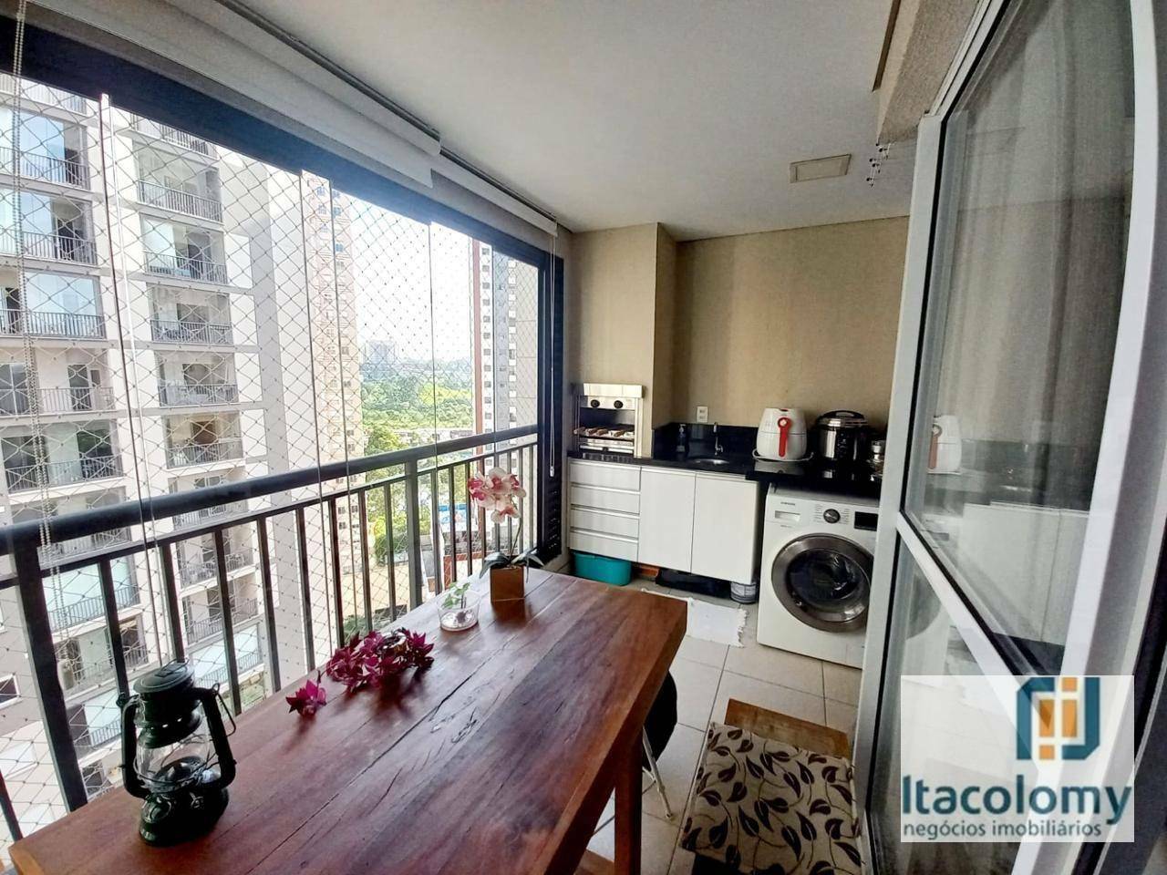 Apartamento à venda com 2 quartos, 62m² - Foto 3