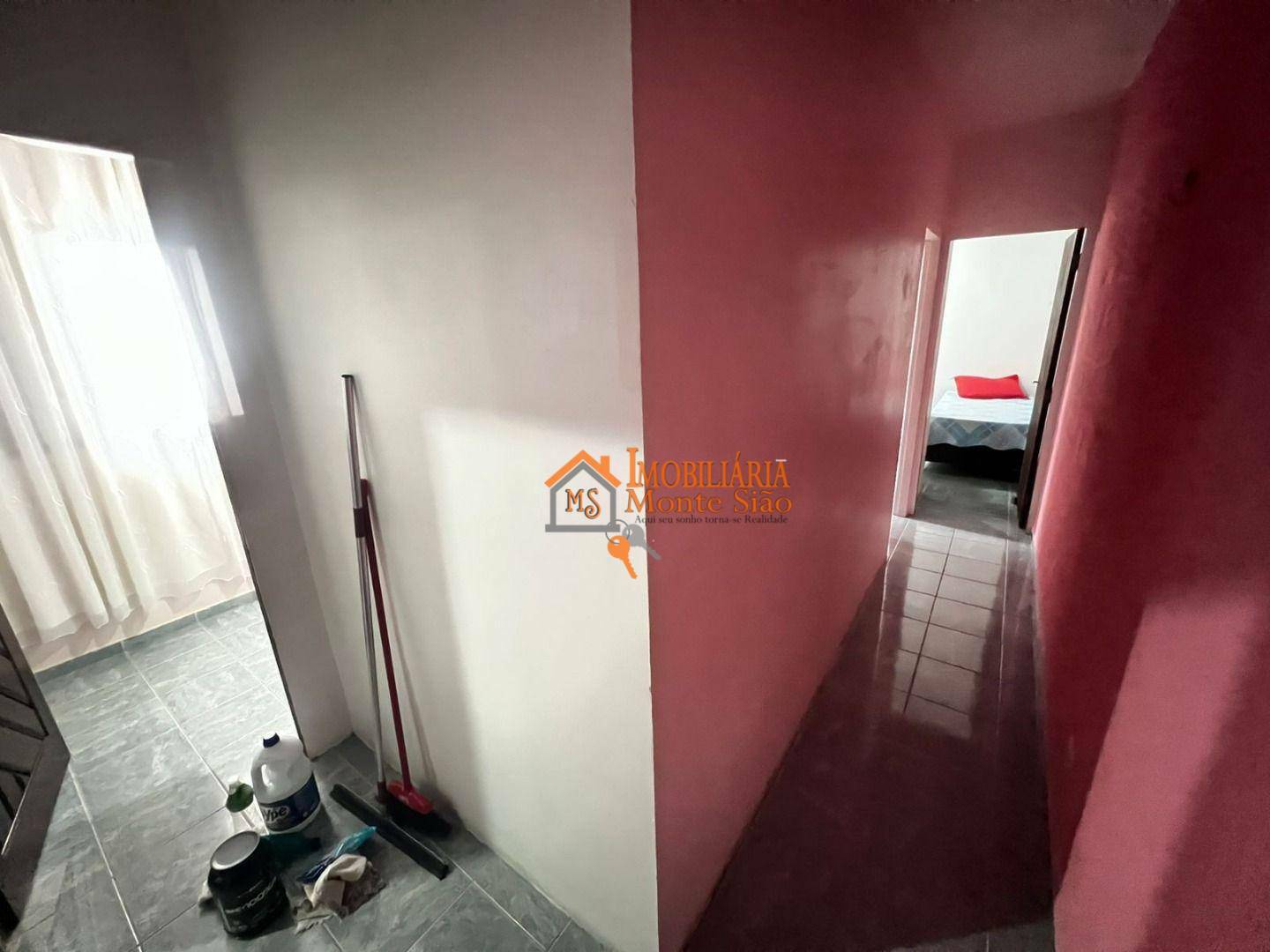 Casa à venda com 4 quartos, 240m² - Foto 57