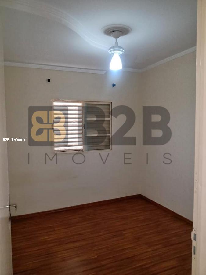 Apartamento à venda com 2 quartos, 42m² - Foto 7