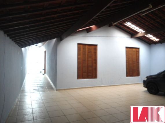 Casa à venda e aluguel com 3 quartos, 214m² - Foto 19