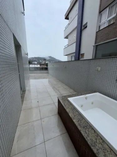 Apartamento para alugar com 1 quarto, 75m² - Foto 8