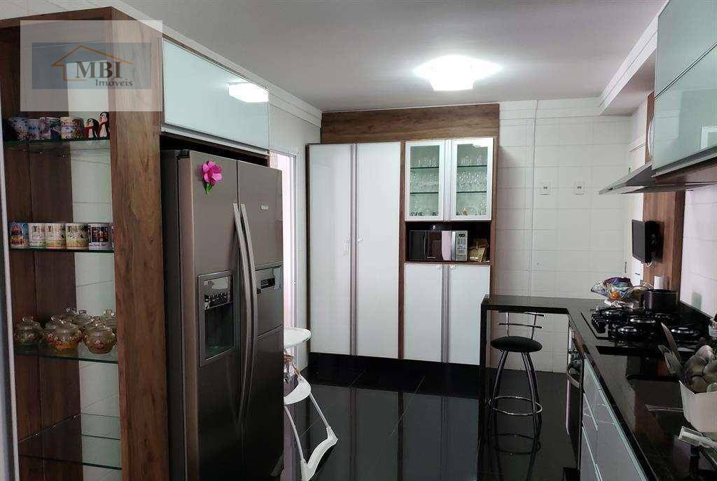 Apartamento à venda com 3 quartos, 205m² - Foto 8