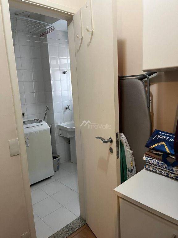 Apartamento à venda com 4 quartos, 140m² - Foto 8