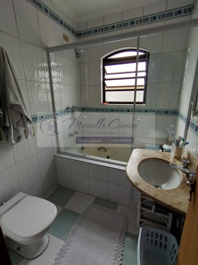 Sobrado à venda com 4 quartos, 300m² - Foto 31