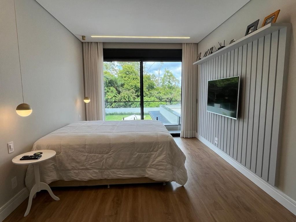 Casa de Condomínio à venda com 4 quartos, 363m² - Foto 22