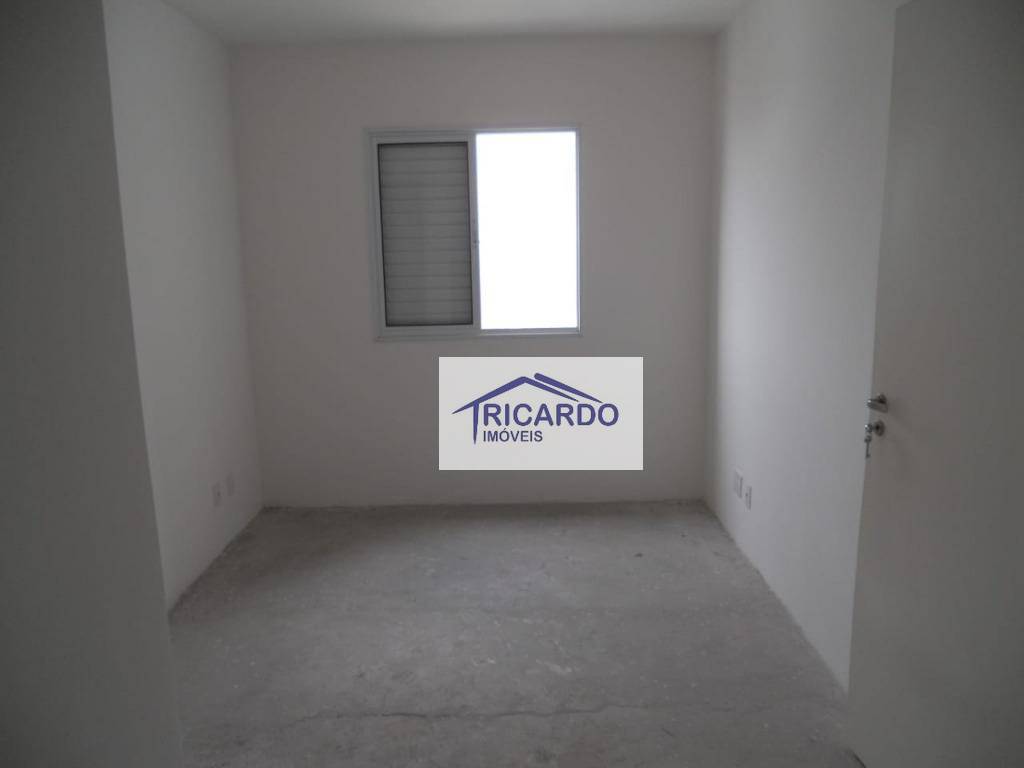 Apartamento à venda com 3 quartos, 136m² - Foto 3