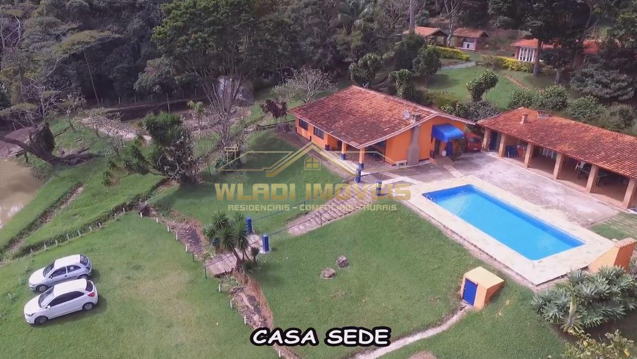 Fazenda à venda com 7 quartos, 48400m² - Foto 1