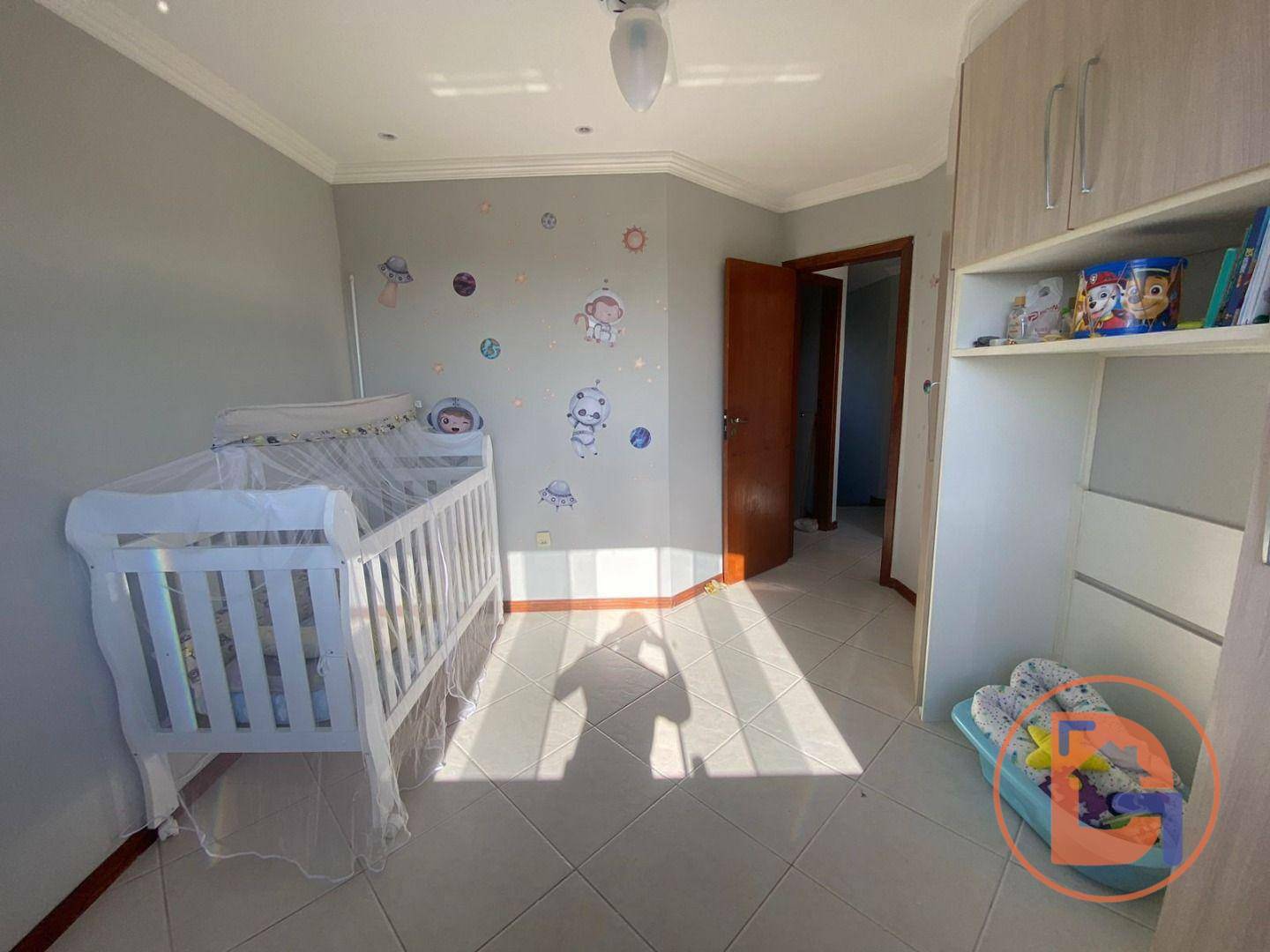 Casa à venda com 3 quartos, 143m² - Foto 9