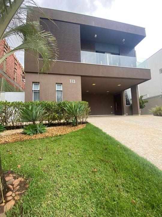 Casa de Condomínio à venda com 4 quartos, 451m² - Foto 1