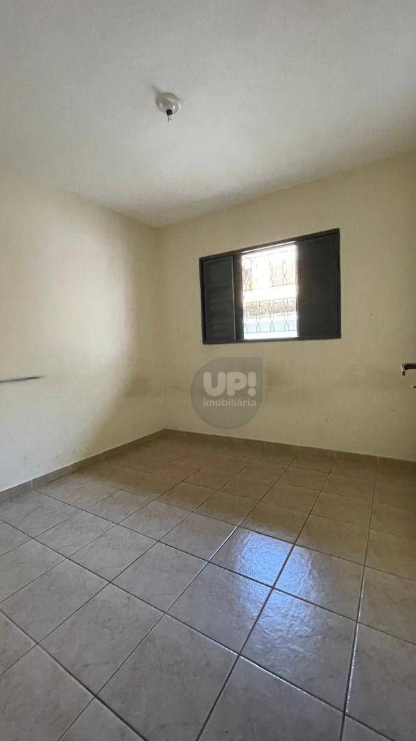 Casa à venda com 4 quartos, 98m² - Foto 4