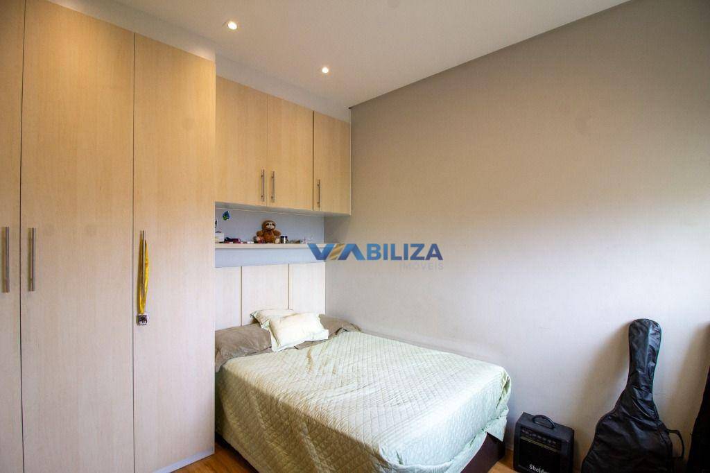 Apartamento à venda com 3 quartos, 202m² - Foto 9