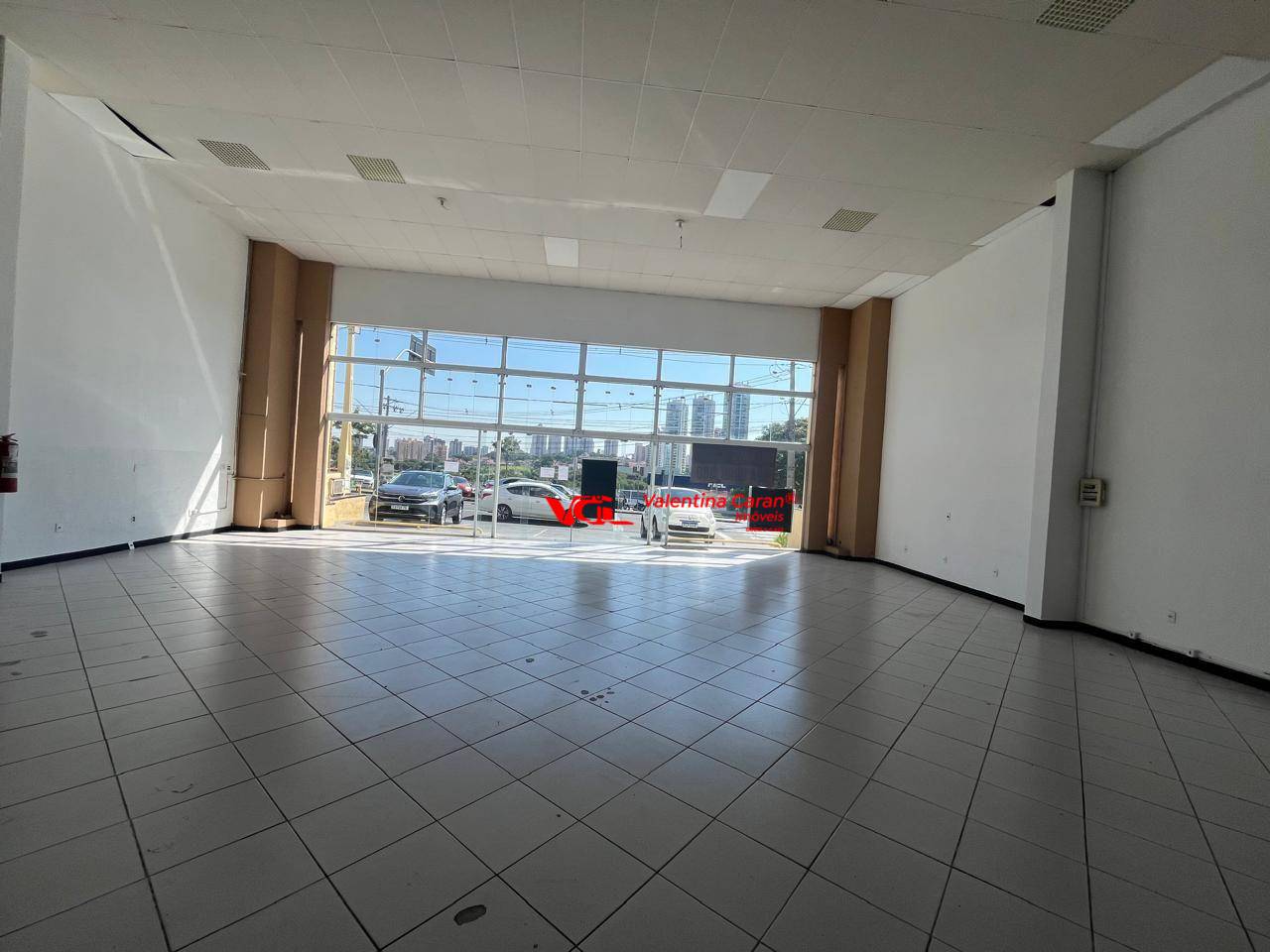 Loja-Salão, 529 m² - Foto 2