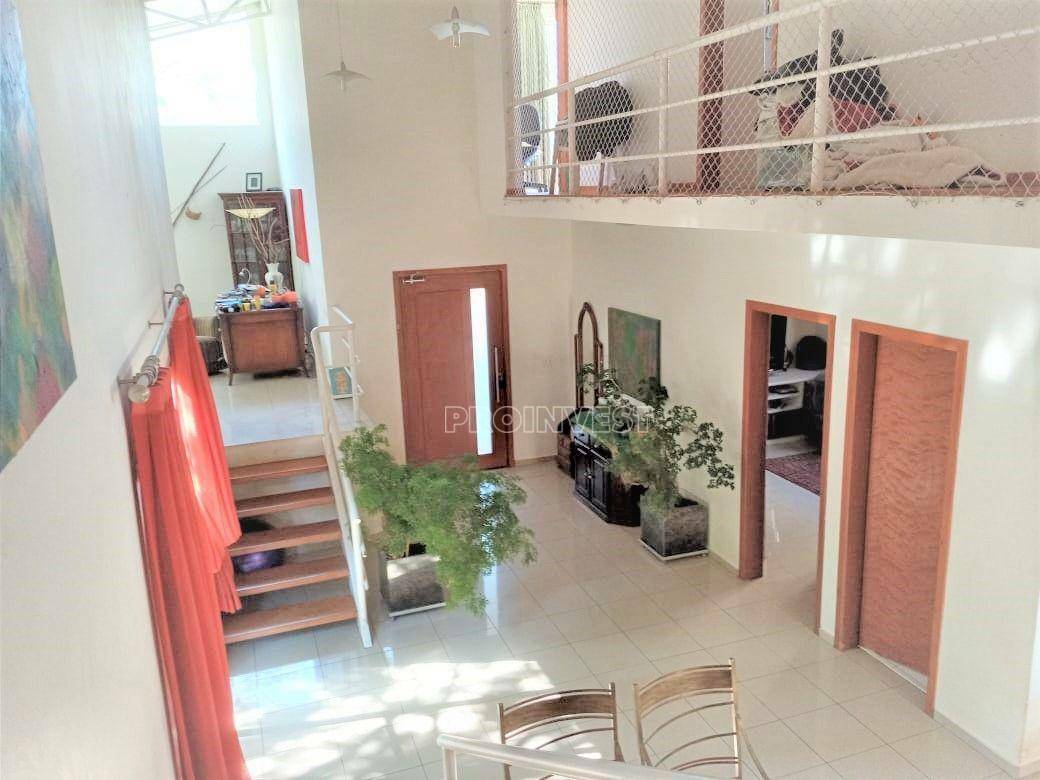 Casa de Condomínio à venda com 4 quartos, 276m² - Foto 3