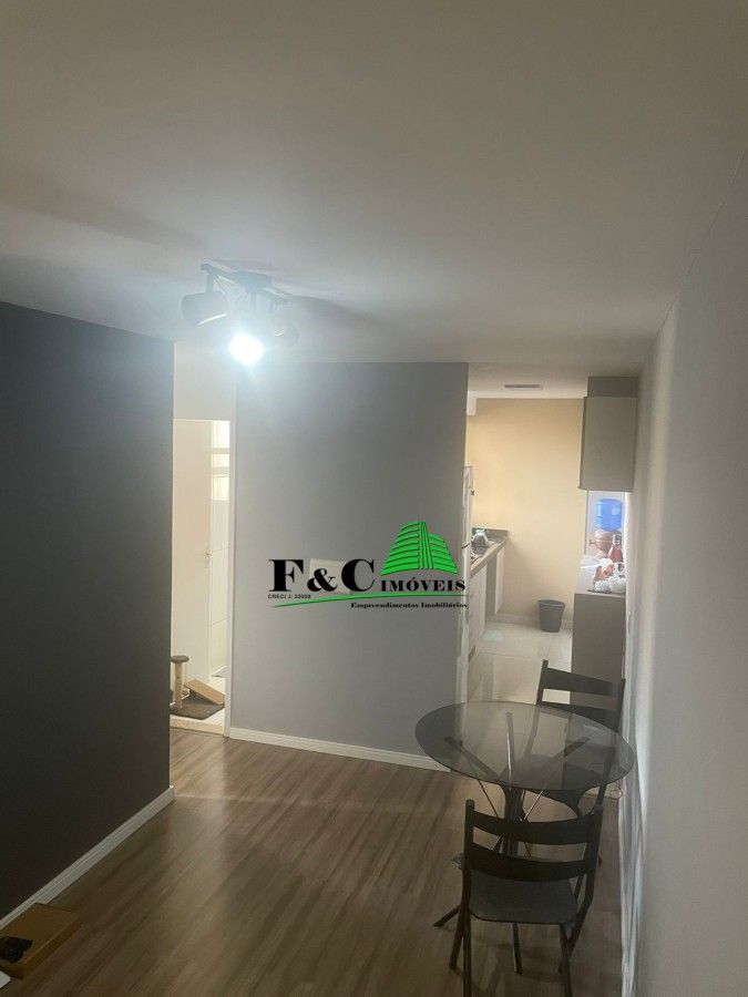 Apartamento à venda com 2 quartos, 44m² - Foto 1