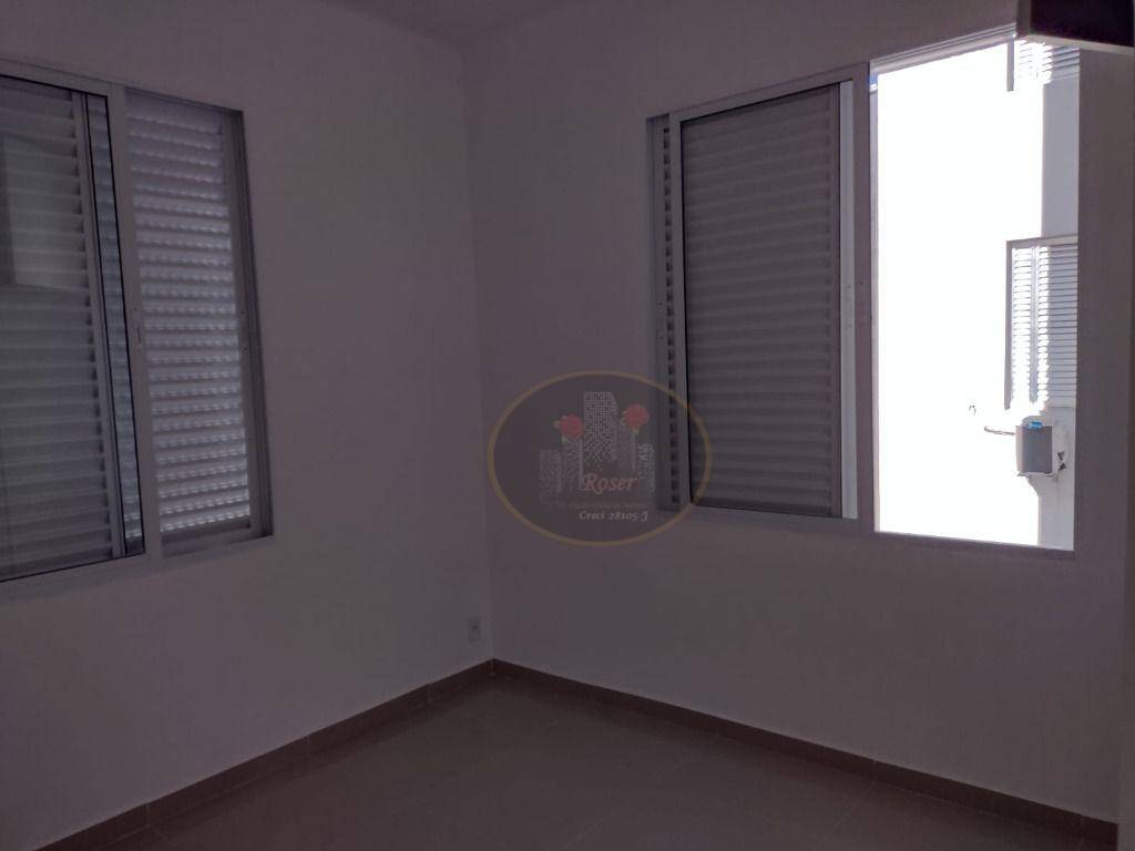 Apartamento à venda com 2 quartos, 70m² - Foto 3