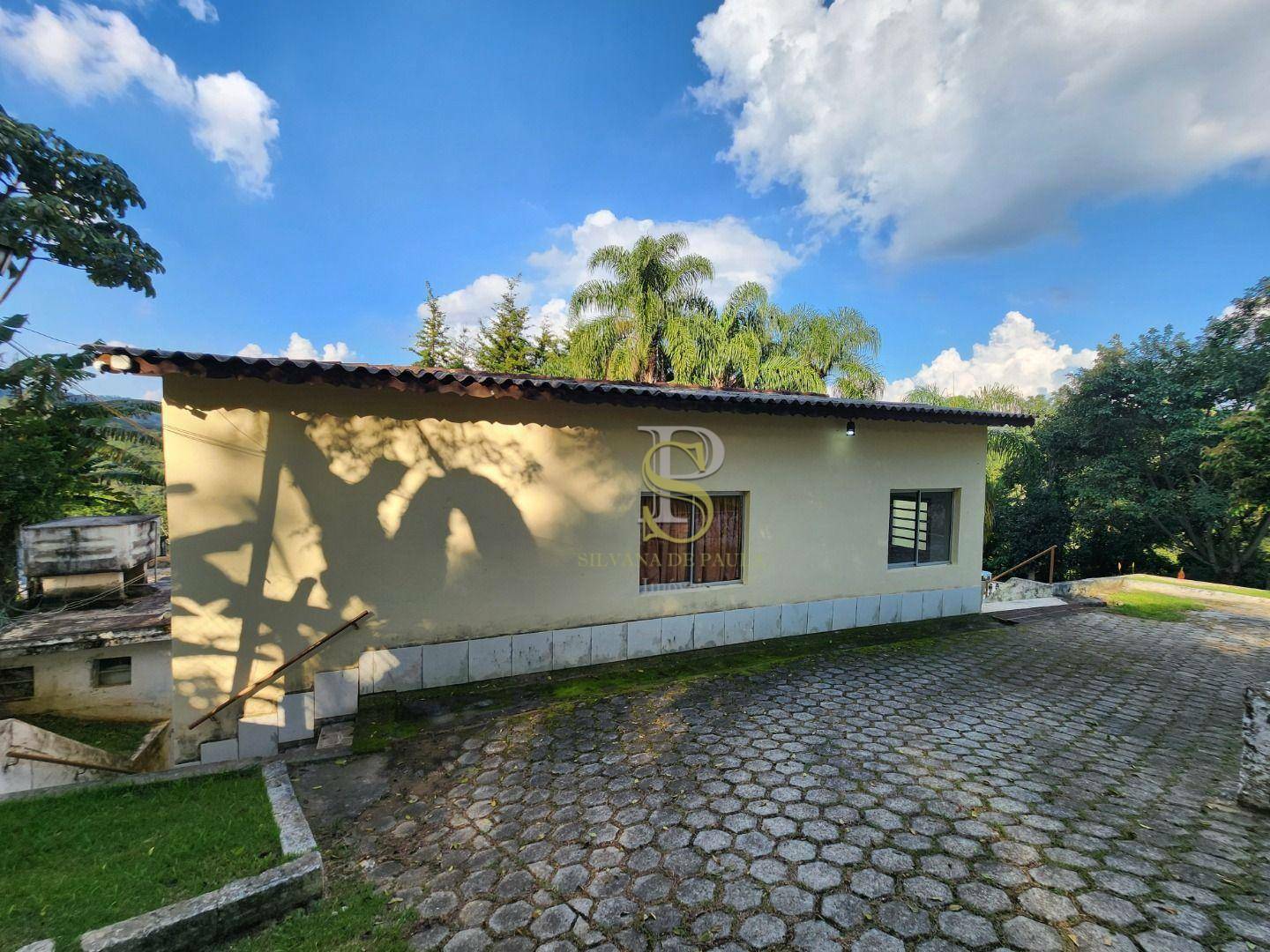 Chácara à venda com 4 quartos, 290m² - Foto 24