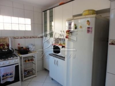 Casa à venda com 3 quartos, 204m² - Foto 11