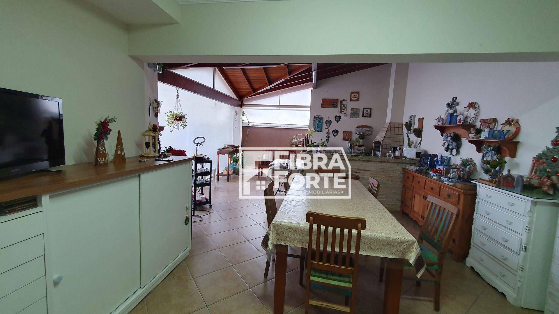 Casa de Condomínio à venda com 3 quartos, 230m² - Foto 33