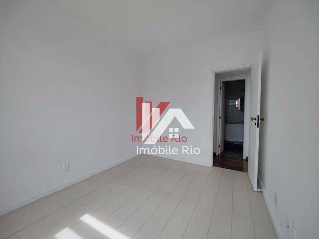Apartamento à venda com 3 quartos, 142m² - Foto 15