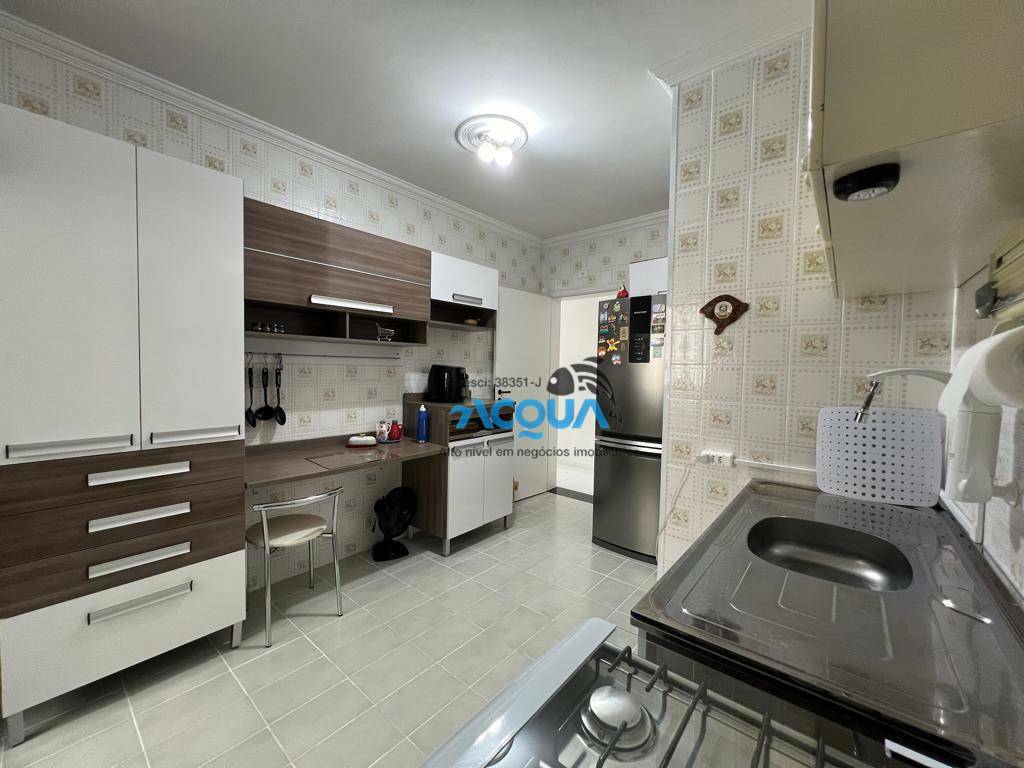 Apartamento à venda com 3 quartos, 81m² - Foto 7