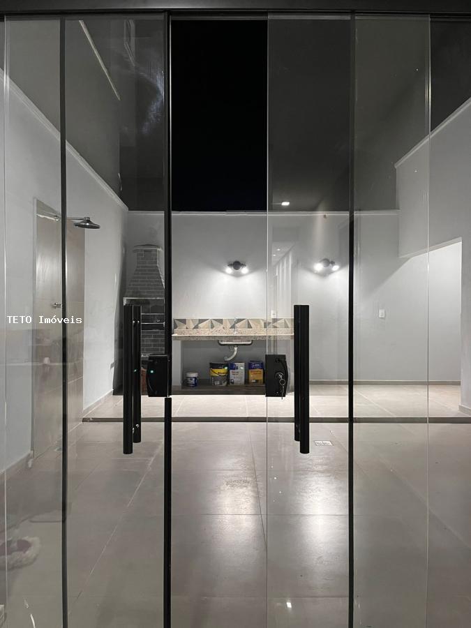 Casa à venda com 2 quartos, 125m² - Foto 7