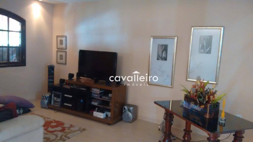 Casa à venda com 3 quartos, 307m² - Foto 10