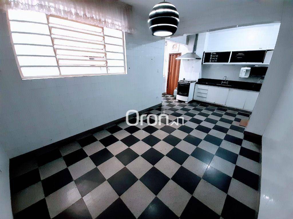 Apartamento à venda com 3 quartos, 118m² - Foto 1