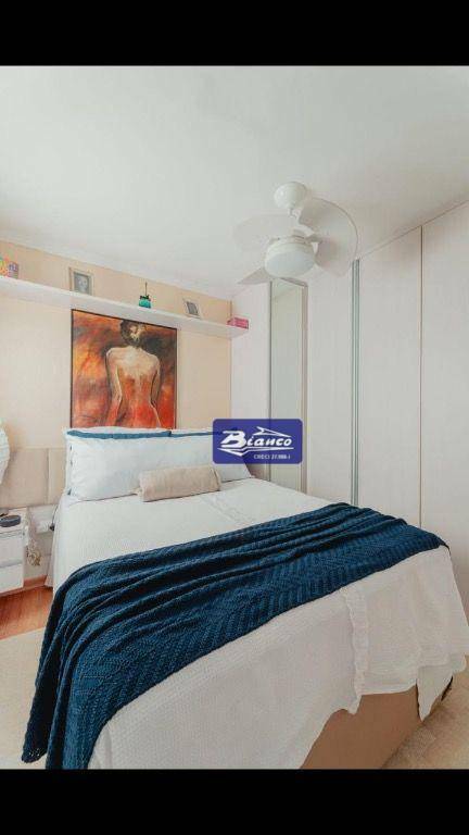 Apartamento à venda com 2 quartos, 44m² - Foto 3