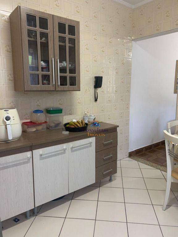 Apartamento à venda com 2 quartos, 75m² - Foto 15