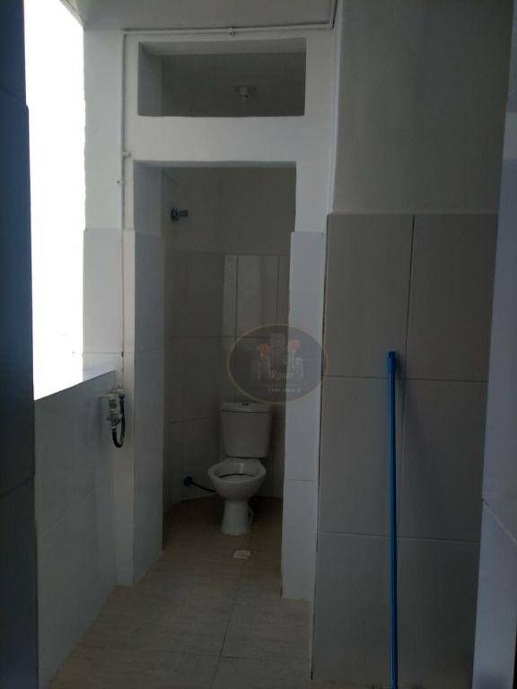 Apartamento à venda com 2 quartos, 70m² - Foto 15