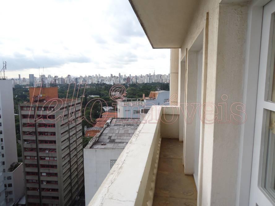 Apartamento para alugar com 3 quartos, 165m² - Foto 4