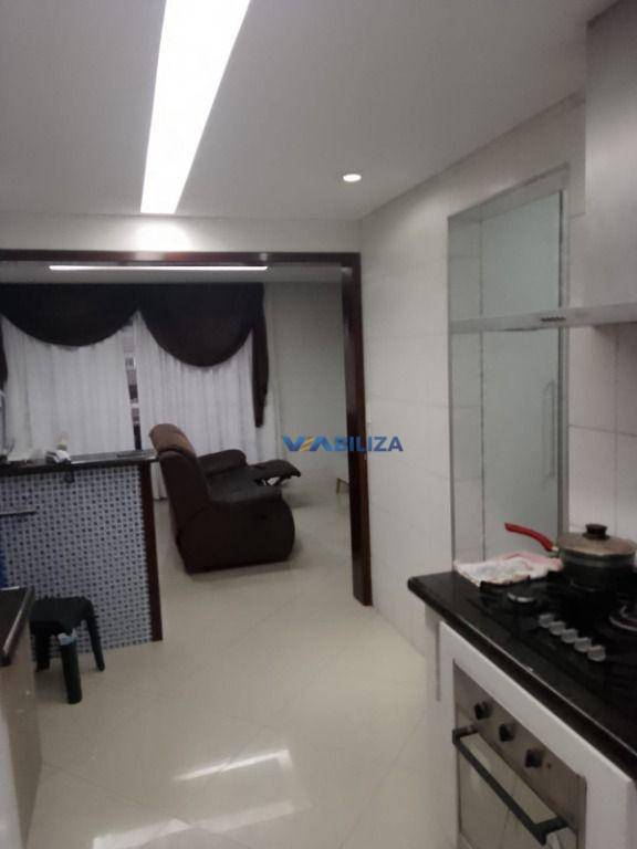 Apartamento à venda com 3 quartos, 94m² - Foto 3