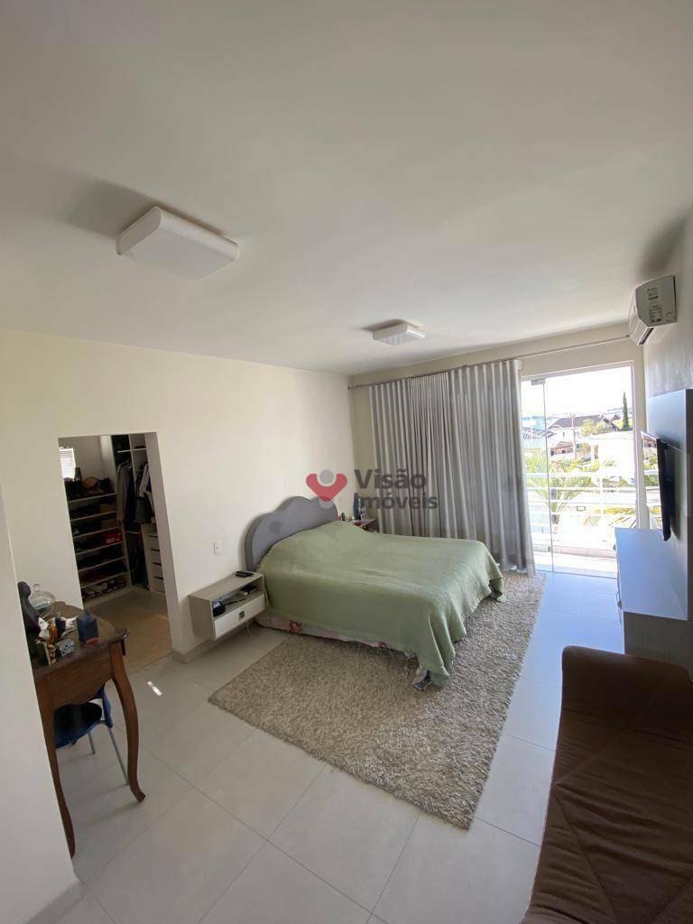 Sobrado à venda com 4 quartos, 255m² - Foto 27