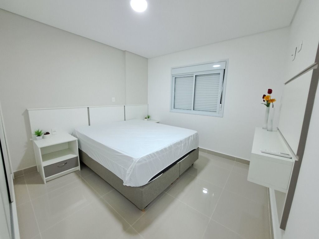 Apartamento à venda e aluguel com 3 quartos, 100m² - Foto 9