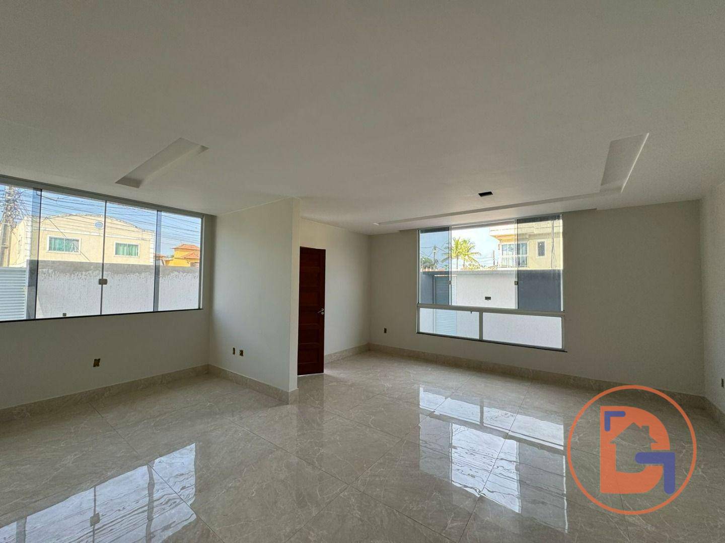 Casa à venda com 3 quartos, 145m² - Foto 11