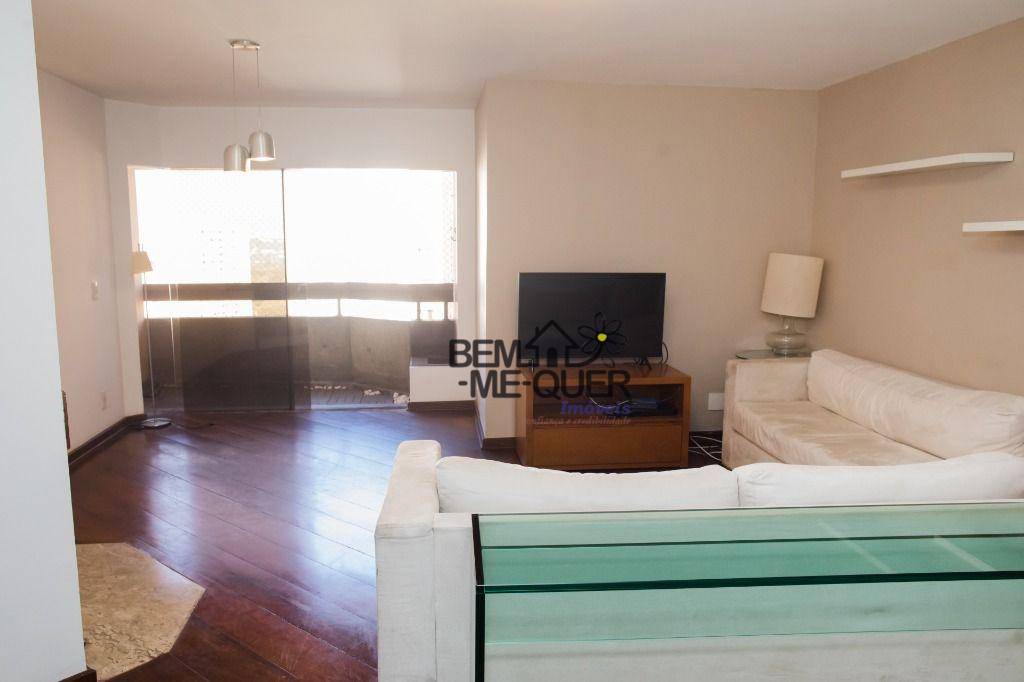 Apartamento à venda com 3 quartos, 154m² - Foto 5