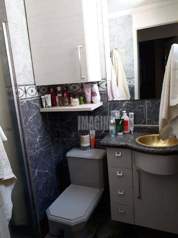 Apartamento à venda com 2 quartos, 48m² - Foto 11