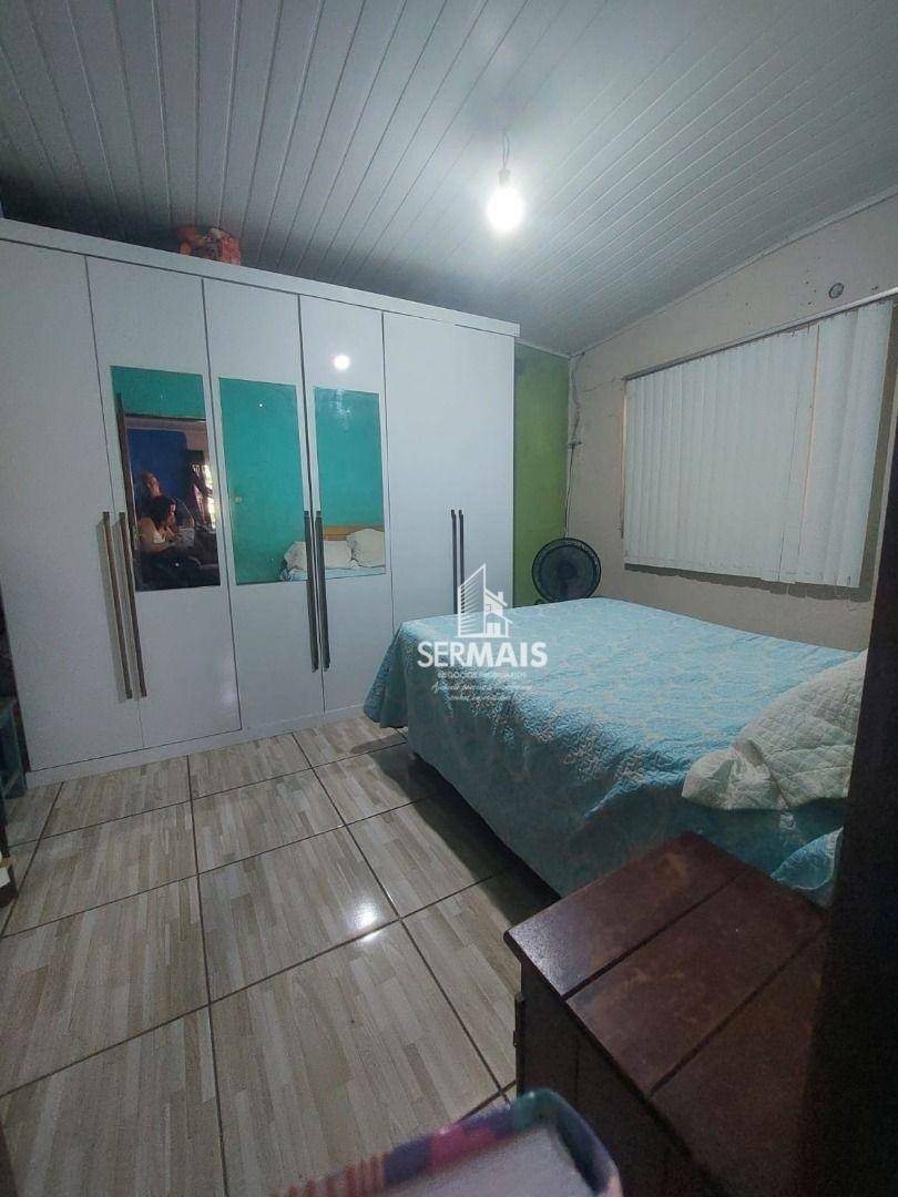 Casa à venda com 2 quartos, 70m² - Foto 9