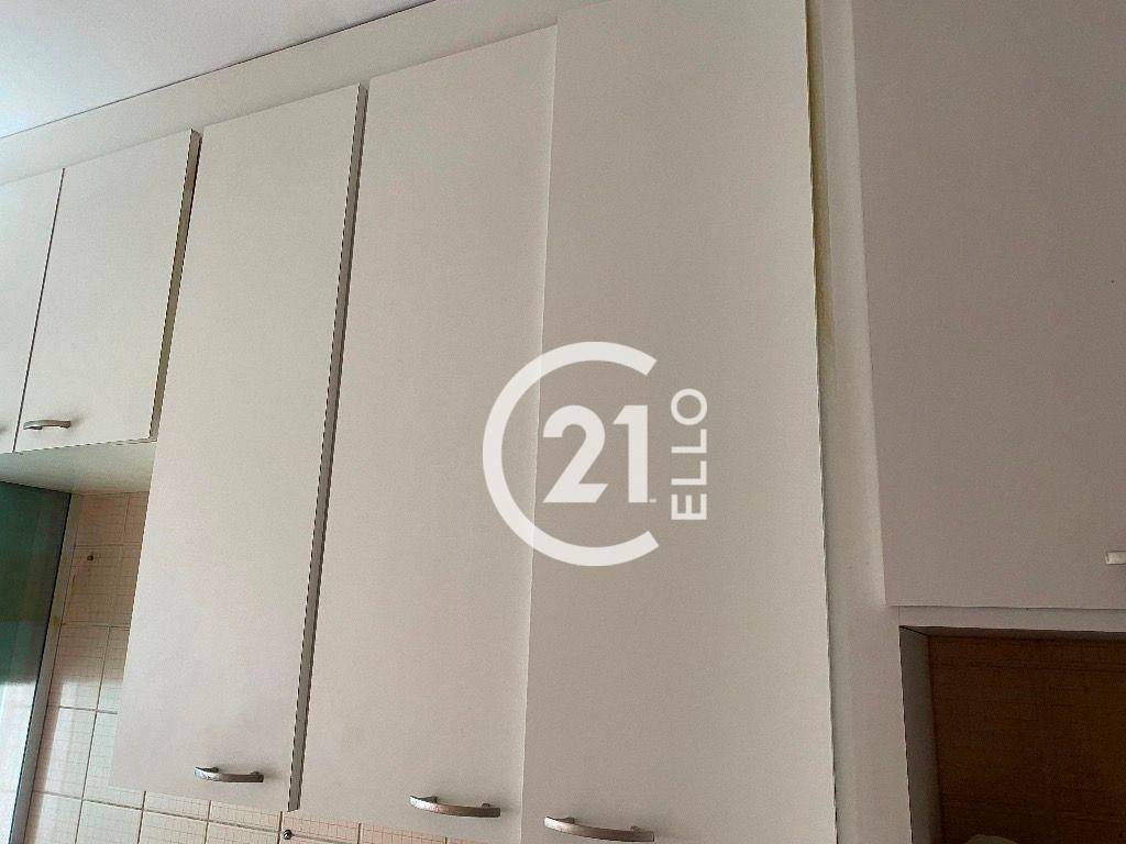 Apartamento à venda com 2 quartos, 60m² - Foto 11