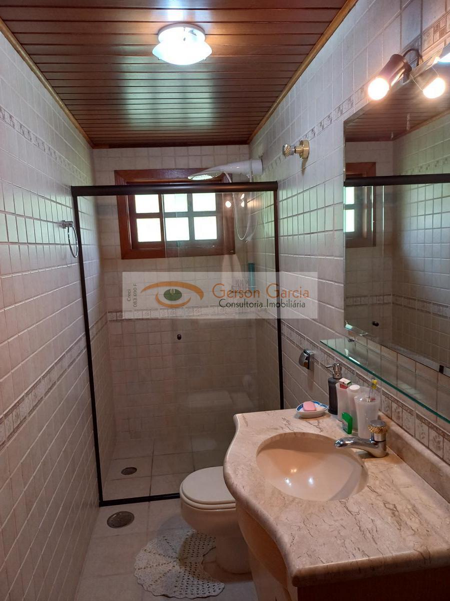 Casa à venda com 3 quartos, 370m² - Foto 18